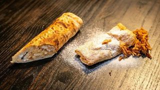 Roll & Ștrudel cu mere