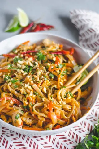 Pho Phad - Spicy 