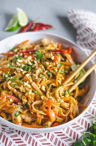 Pho Phad - Spicy 