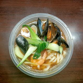 57b. Spaghetti in brodo con frutti di mare