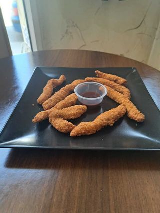 Fingers de pollo con salsa  BBQ (6 unidades)