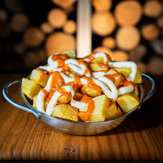 Patatas bravas