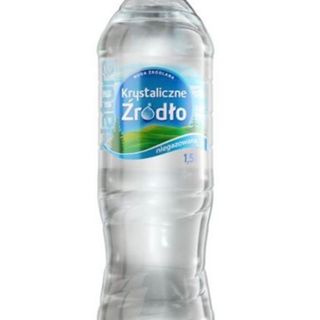 Woda gazowana 0,5l