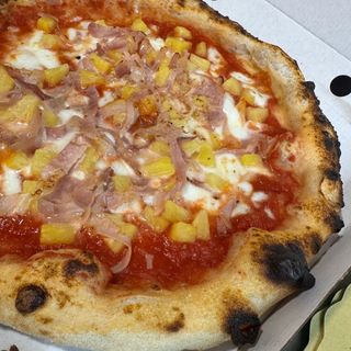 Pizza Hawaiana