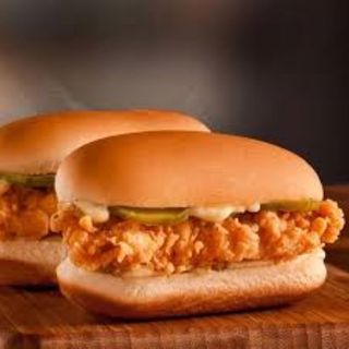 Лонг Чытыр бургер