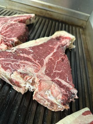 Tomahawk 1 kg
