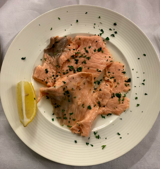 Salmone marinato