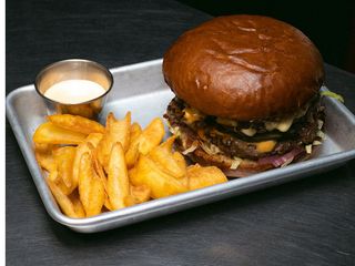 Дабл чізбургер (510г)