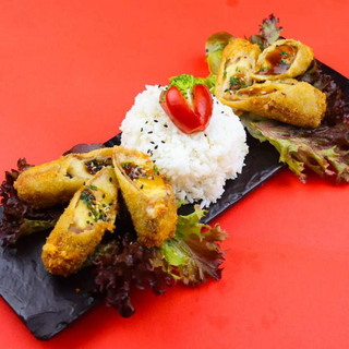   FRITURE BOEUF AU FROMAGE PANE 