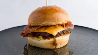 Single Smoking BBQ Burger