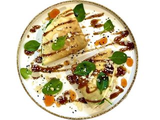 Млинці з крем сиром та лососем (230g)