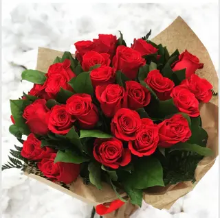 Buchet din 25 trandafiri rosii 