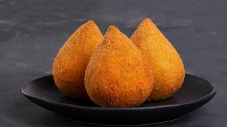 Coxinha de Frango com Catupiry