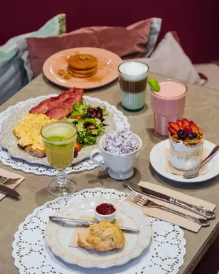 Brunch NA PAS D'QUOIS