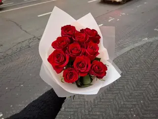 10 წითელი ვარდი