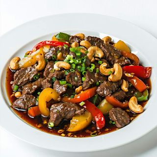 Wołowina z orzechami nerkowca