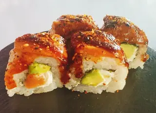 200. Uramaki De Aguacate (4 Uds.)