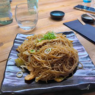 Fideos de Vietnam con Gambas y Pollo