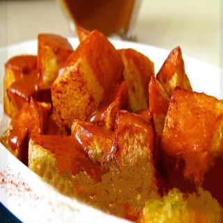 Tapas De Patatas Bravas