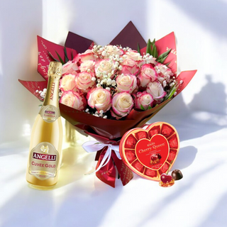 19 Trandafiri, Bomboane și Șampanie - Dragoste în Fiecare Detaliu