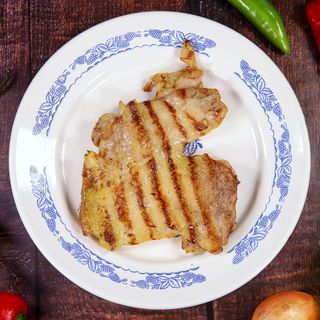 Пилешка пържола от бутче