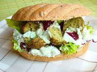 Menù maxi panino falafel