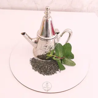 Té Verde Marroquí Con Hierbabuena