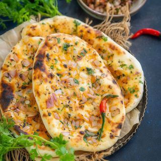 Onion naan
