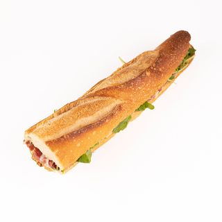 Bocadillo jamón serrano y rúcula (con nuestra baguette clásica Baluard)