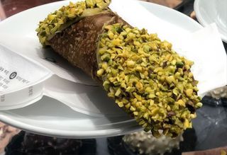 Cannolo pistacchio