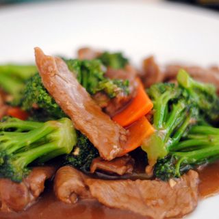 Ternera Con Brócoli