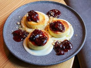 Сирники з полуничним компоте (250g)