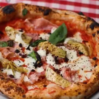 Pizza Capricciosa