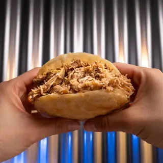 Arepa de Pernil