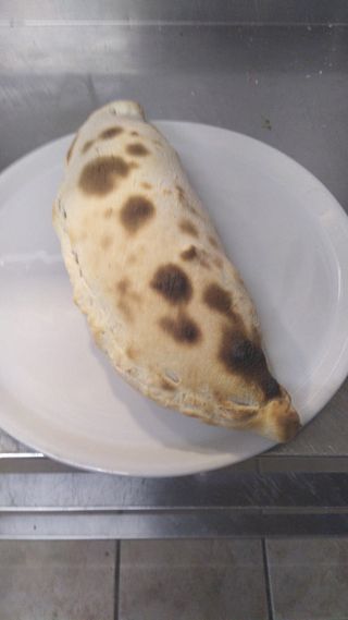 Pizza Calzone (27 Cm. A 30 Cm.)