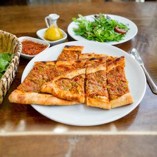 Пиде с фаршем