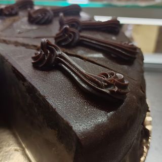 PORCIÓN TARTA MUERTE POR CHOCOLATE