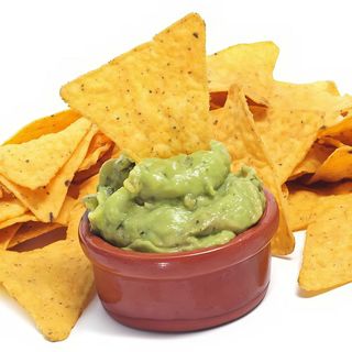 Nachos con guacamole