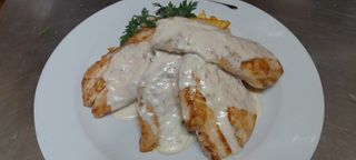 Piletina sa četiri sira 400g