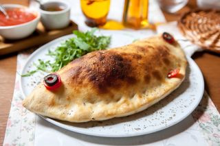 Pizza Calzone