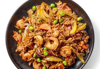 Ryż smażony z krewetkami i warzywami 500g