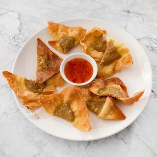 15. Wan Tun Frito Con Carne (8 Uds.)