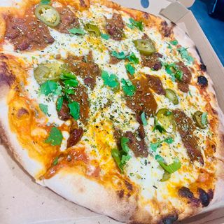 Pizza Chile Carne (32 Cm.)