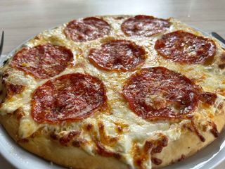 Пица Крема Пеперони    30 см.