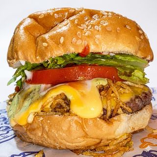 Clásica Venezolana + Bebida