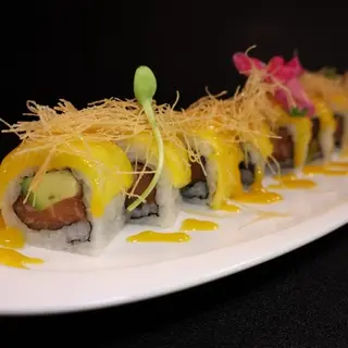 Uramaki De Mango Salmón (8 Uds.)