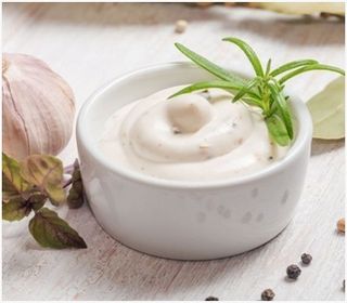 Чесночный соус (30 г)