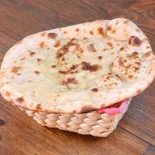 Naan de Queso