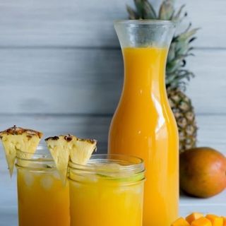 Jus De Mangue & Ananas