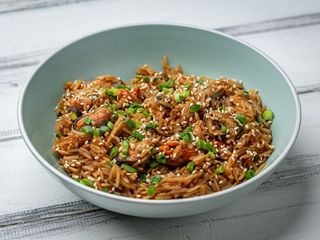 Рис по-тайськи з м'ясом мідій (350g)